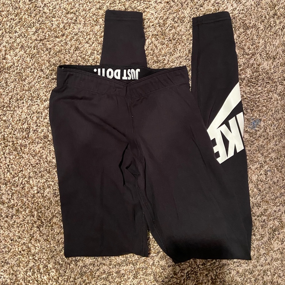 Nike leggings